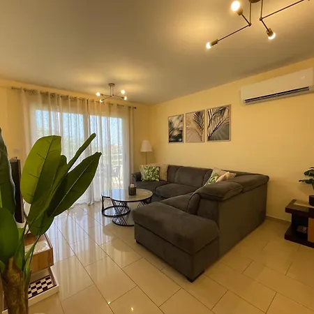 Apartment Nissi Beautiful *