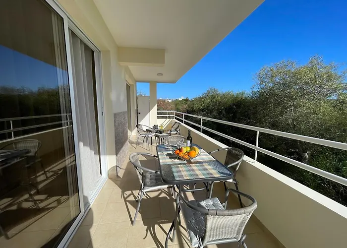 Nissi Beautiful * アヤナパ